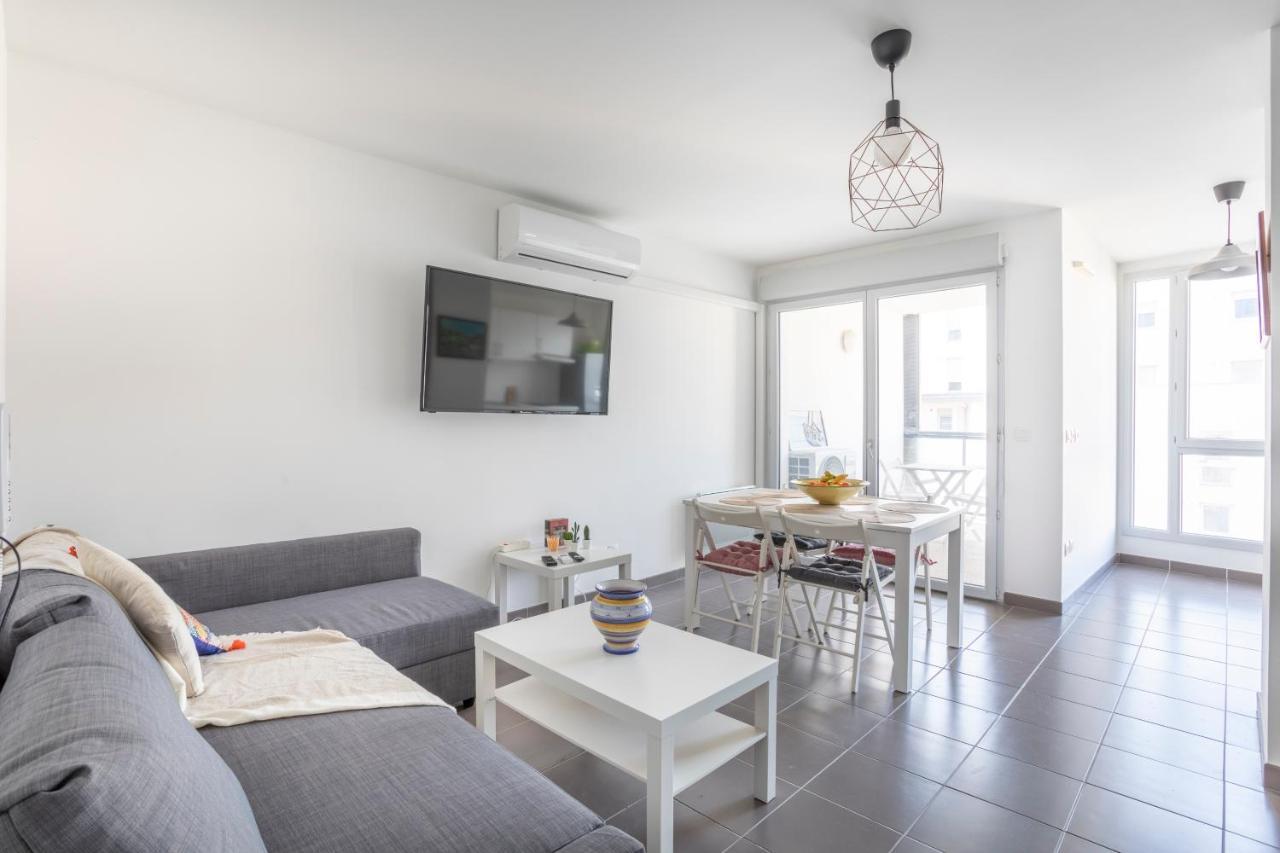New Joliette Comfortable Apartment Well Located With Private Parking Marsiglia Esterno foto